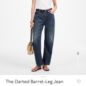Madewell The Darted Barrel-Leg Jean in Medium Blue Wash